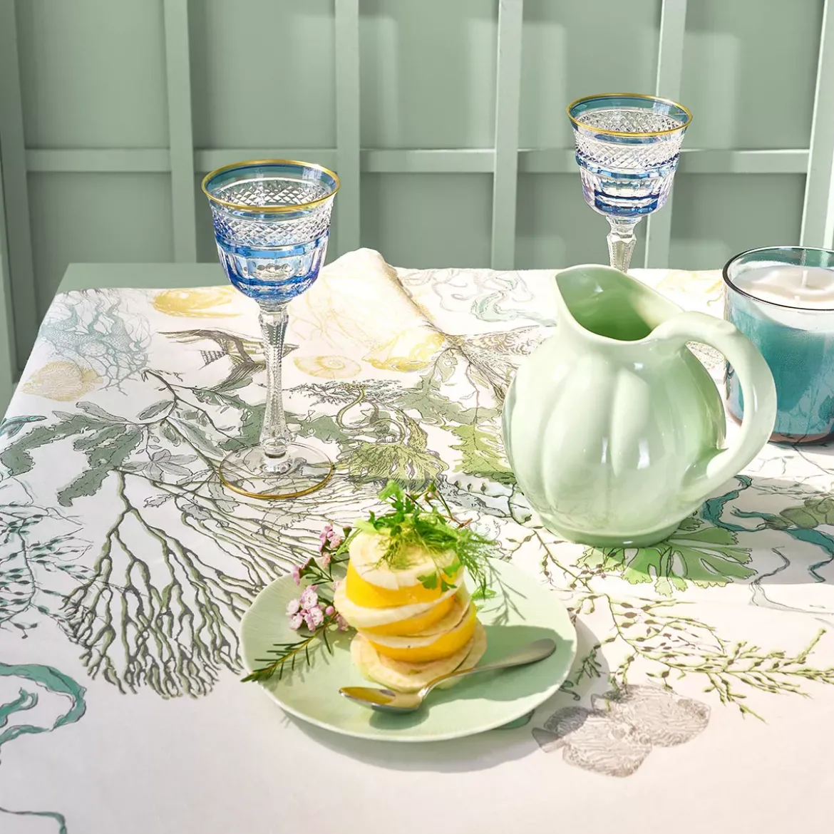 Chemin de table lin & coton lavé 150 g/m² imprimé blanc bleu vert Balade marine verde
