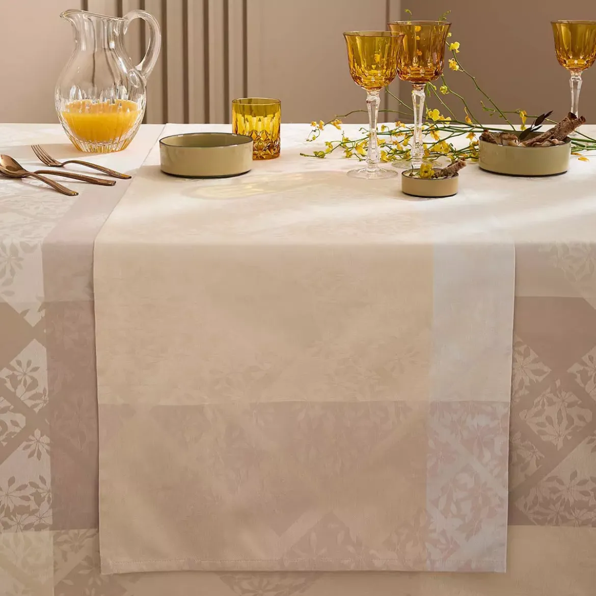 Chemin de table pur coton motif jacquard beige Mille pistils naturel