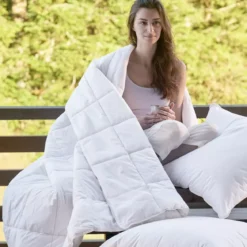 Couette fibres synthétiques 350 g/m² hiver Bien etre modulable chaude