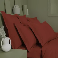 Drap housse b30 percale de coton uni rouge La percale francaise grenat