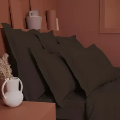 Drap housse b35 percale de coton uni chocolat Giulia chocolat