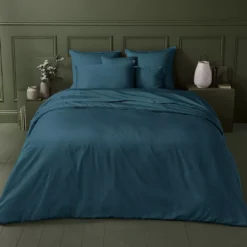 Drap housse b30 satin de coton uni bleu Ava uni bleu ardoise