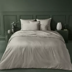 Drap housse b50 satin de coton uni anthracite Ava uni taupe