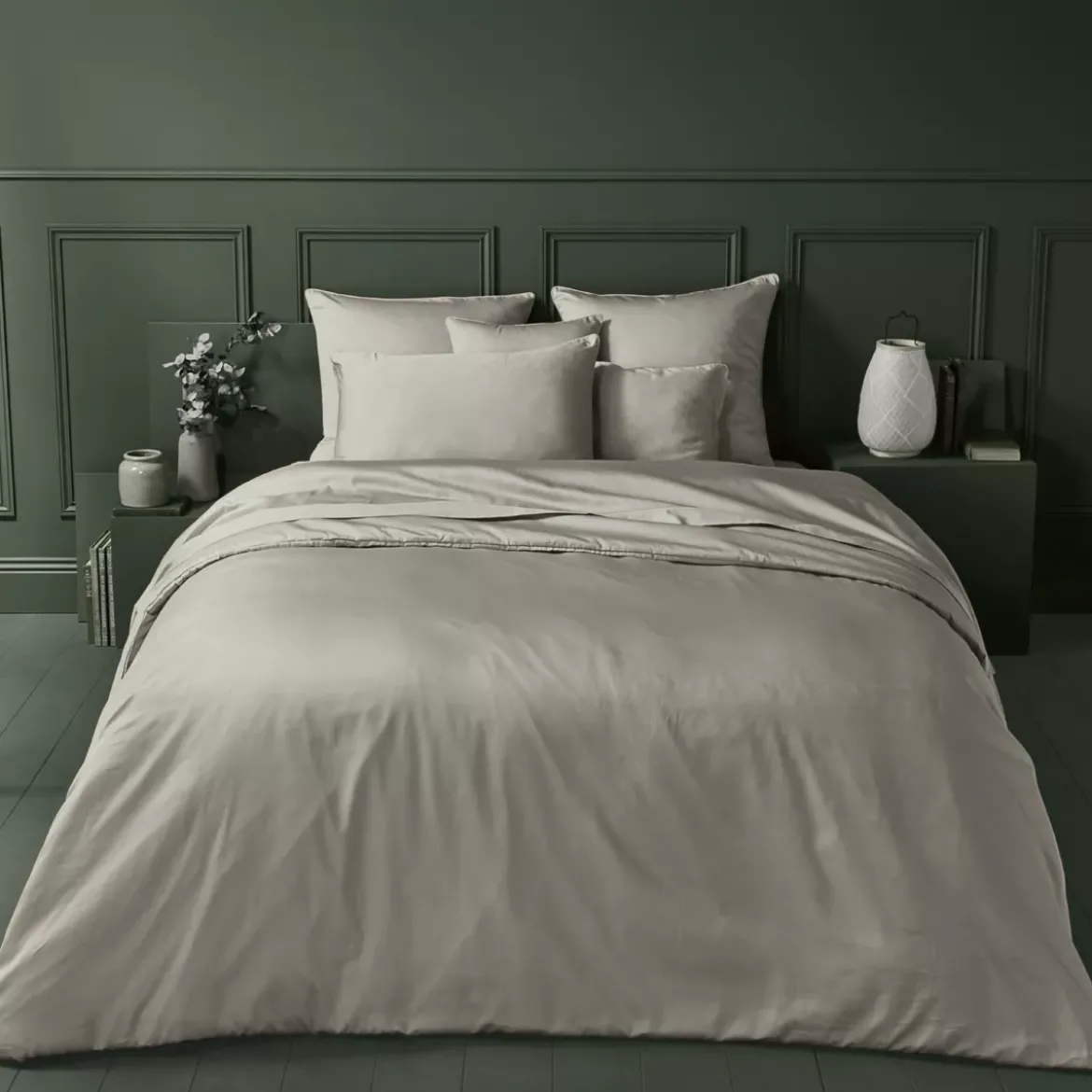 Drap housse b50 satin de coton uni anthracite Ava uni taupe