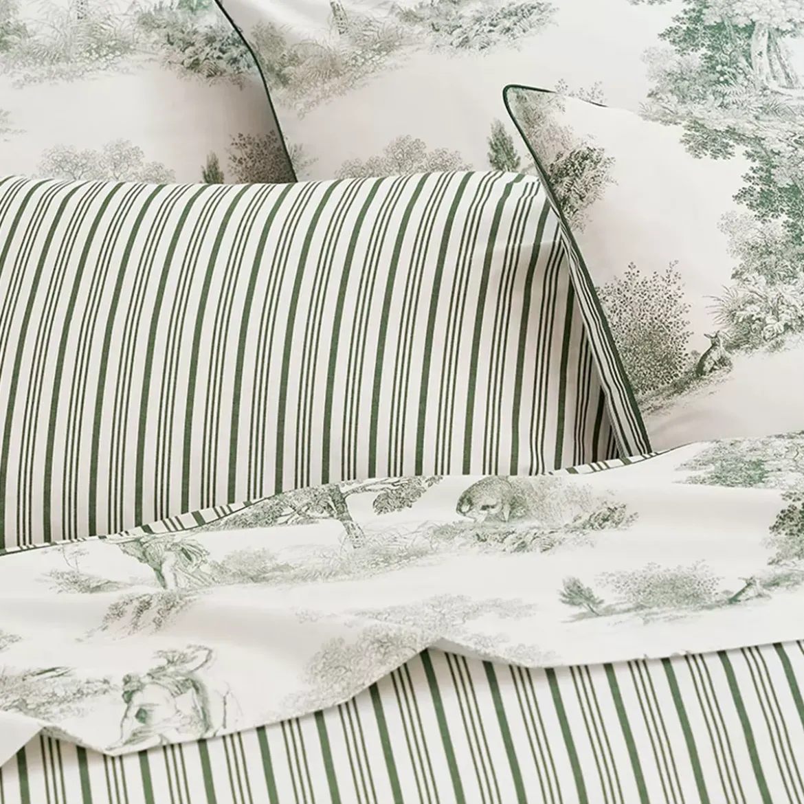 Drap plat percale de coton imprimé vert Poesie verde