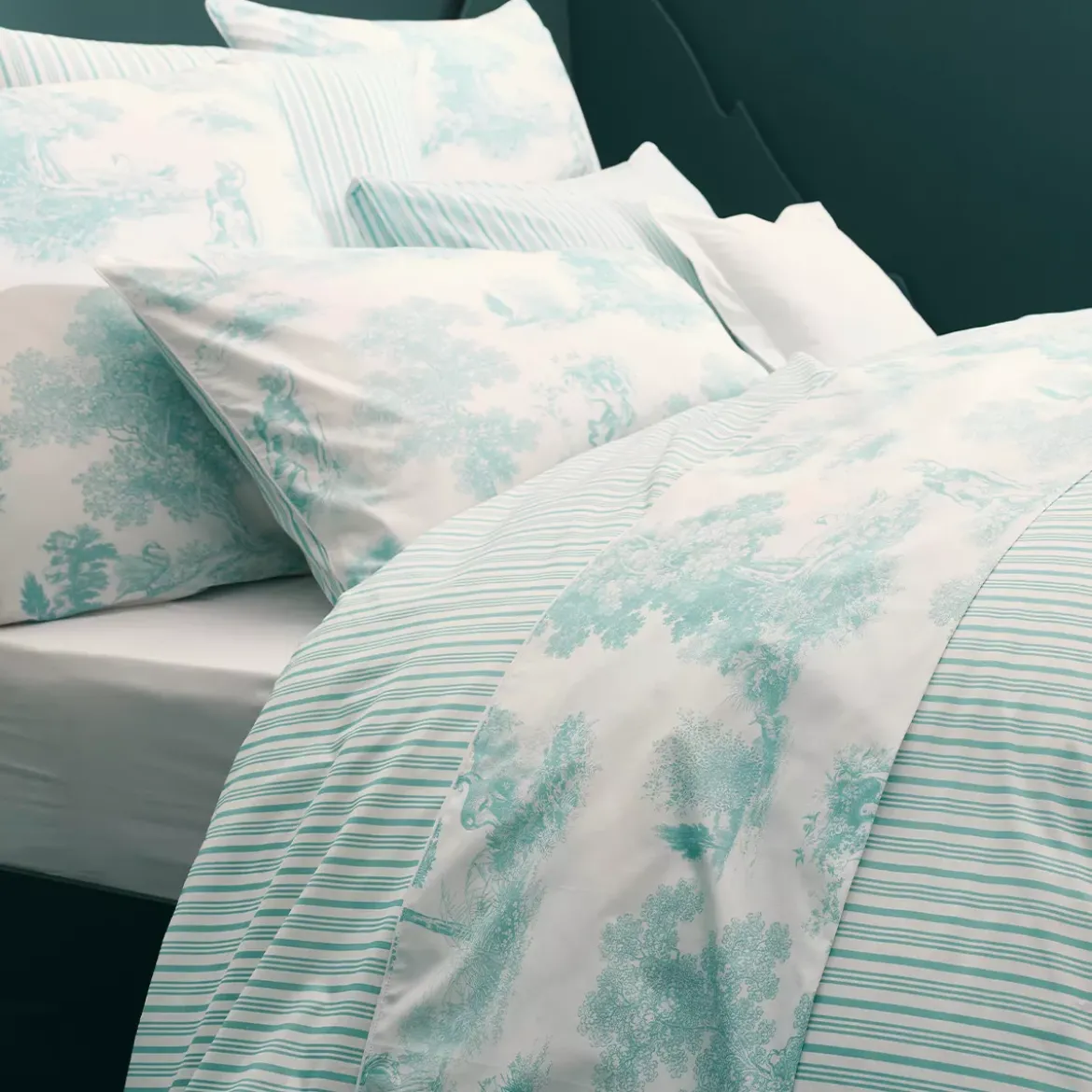 Drap plat percale de coton imprimé bleu Poesie aqua