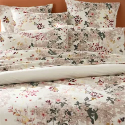 Drap plat percale de coton lavé 115 g/m² imprimé beige bordeaux Vintage flowers cranberry