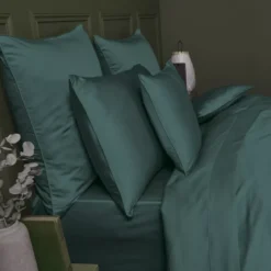 Drap plat satin de coton uni vert Ava uni canard