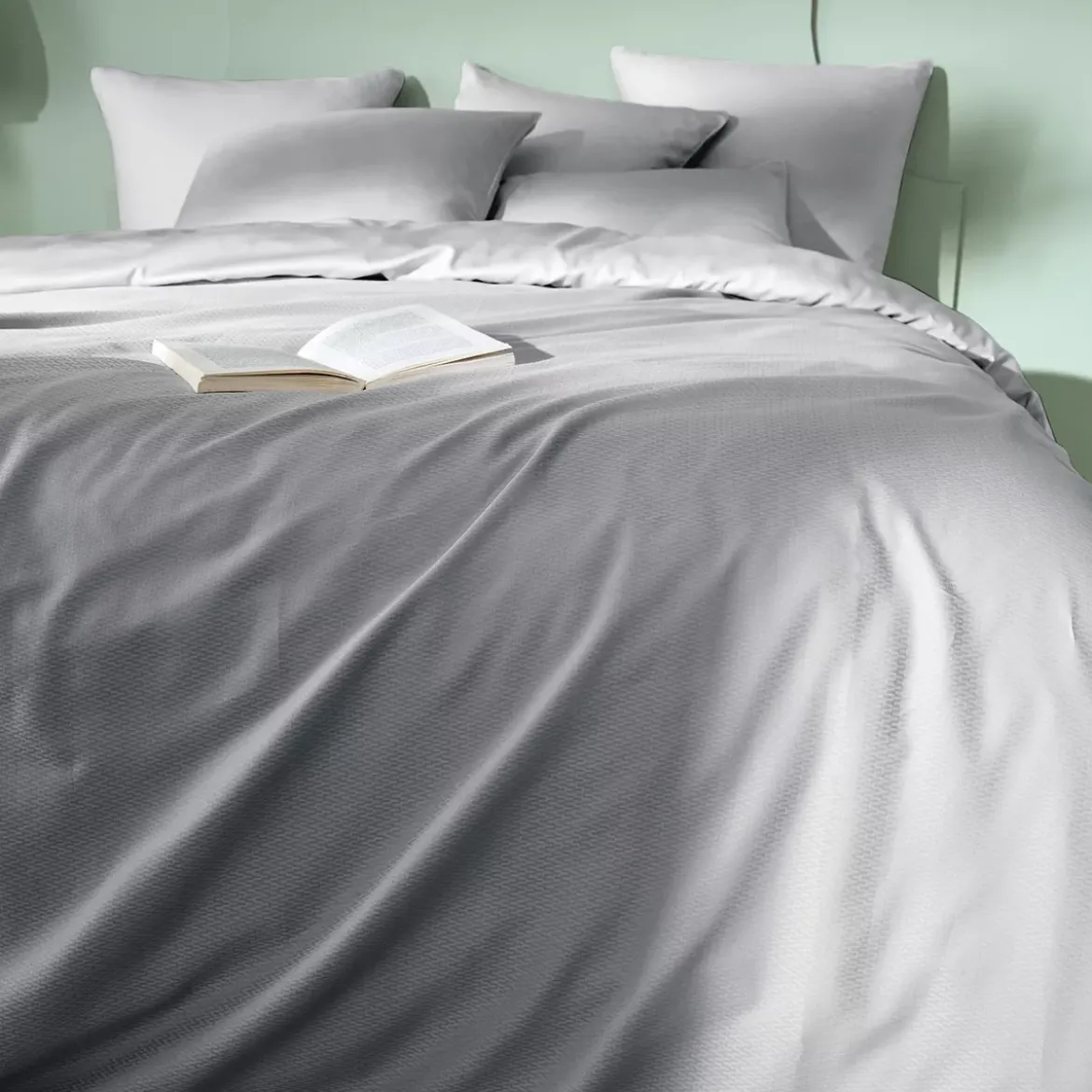 Housse de couette satin de coton motif jacquard gris Vibrato glacier