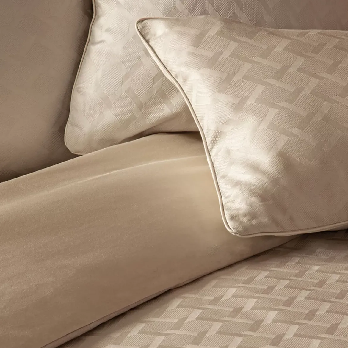 Housse de couette satin de coton motif jacquard beige Adagio lin