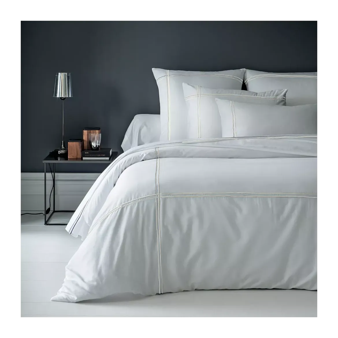 Housse de couette satin de coton jeu d'unis blanc Palais chic diamant