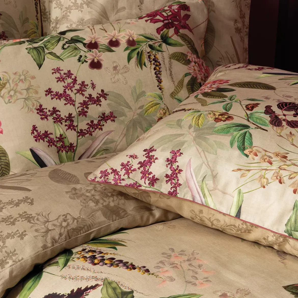 Housse de couette satin de coton imprimé rose beige vert Parfum d'orchidee grege