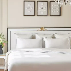 Housse de couette satin de coton jeu d'unis blanc Suite grand luxe bleu
