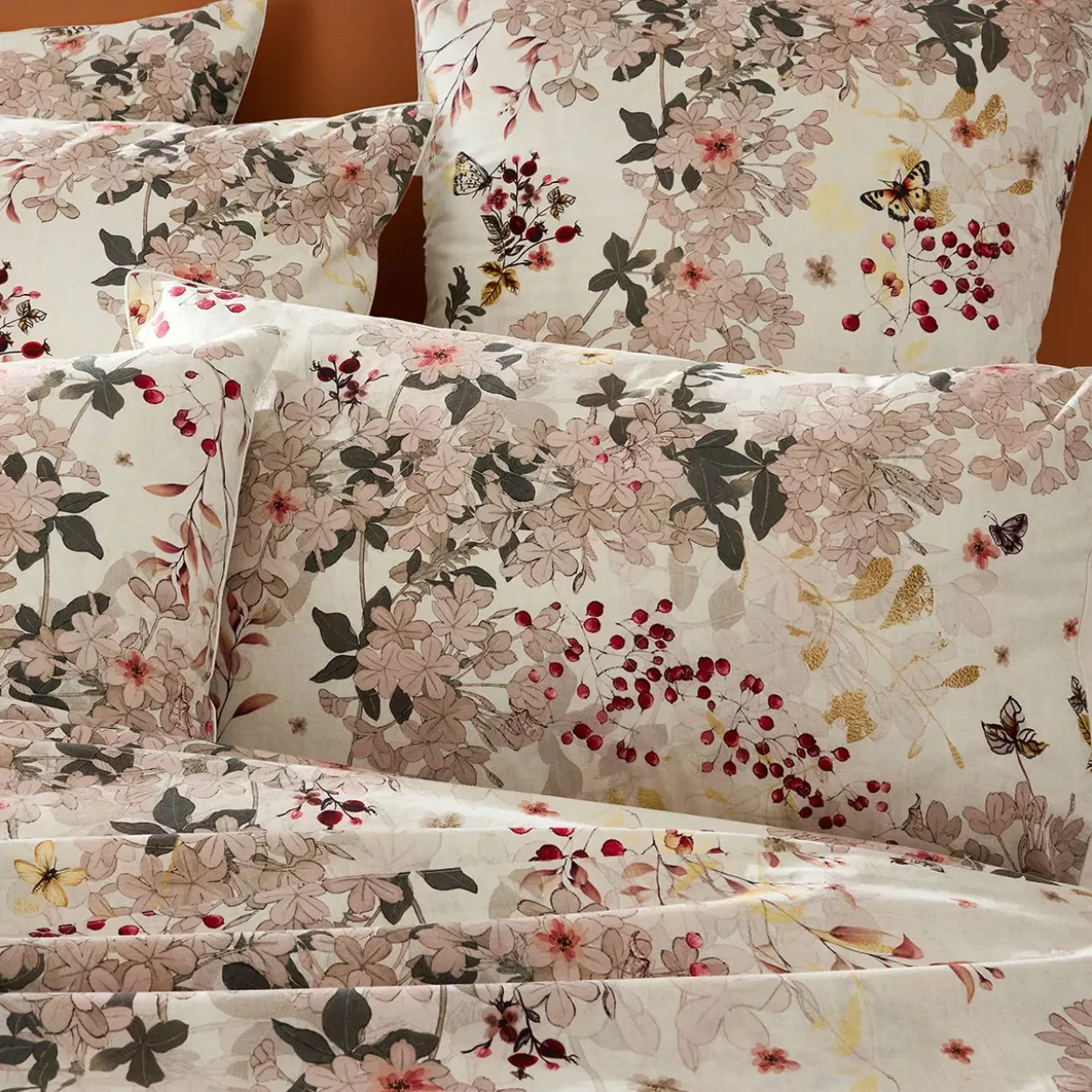 Lot de 2 taies percale de coton lavé 115 g/m² imprimé beige bordeaux Vintage flowers cranberry