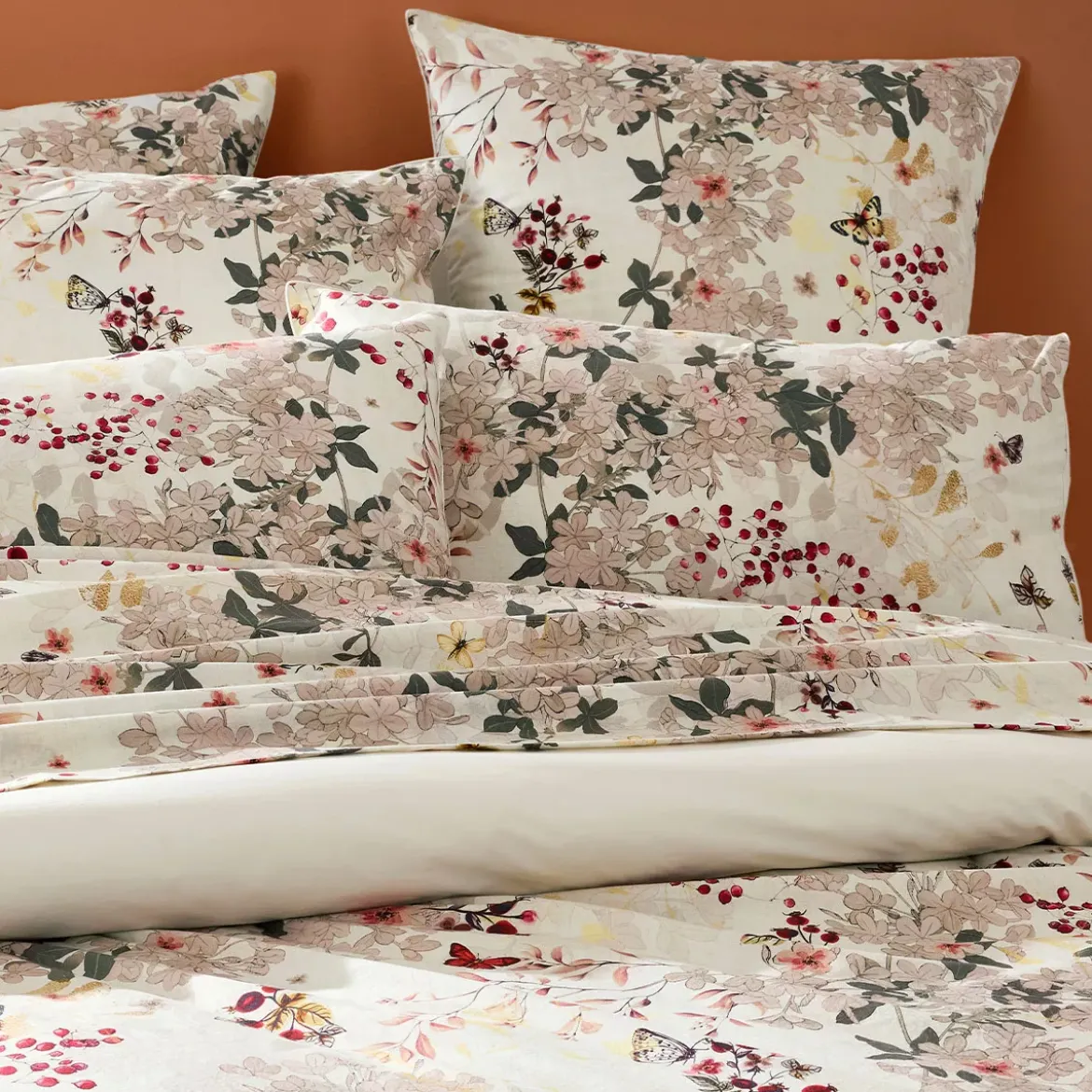 Lot de 2 taies percale de coton lavé 115 g/m² imprimé beige bordeaux Vintage flowers cranberry