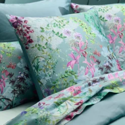 Lot de 2 taies satin de coton 90 fils/cm² 115 g/m² imprimé bleu violet Ombres boisees givre