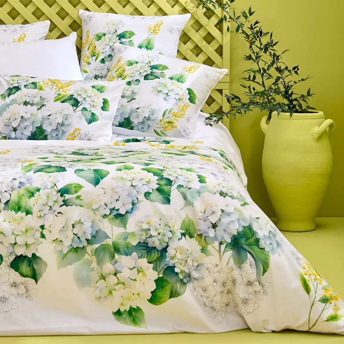 Lot h.couette +taies percale de coton imprimé blanc jaune Annabelle mimosa