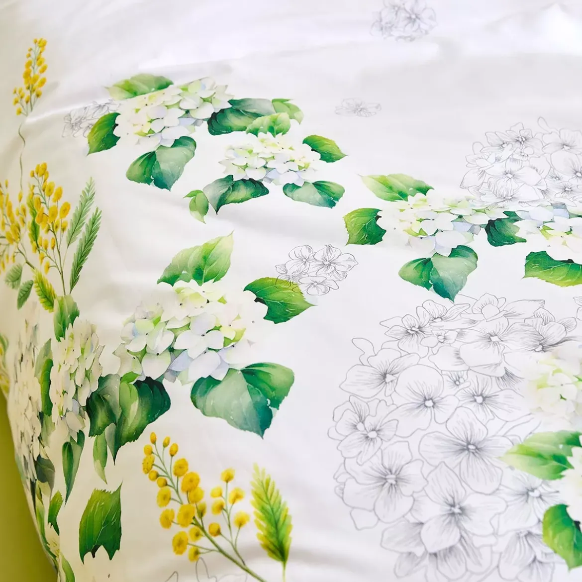 Lot h.couette +taies percale de coton imprimé blanc jaune Annabelle mimosa