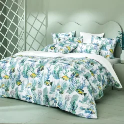Lot h.couette +taies percale de coton imprimé blanc bleu Naia blanc