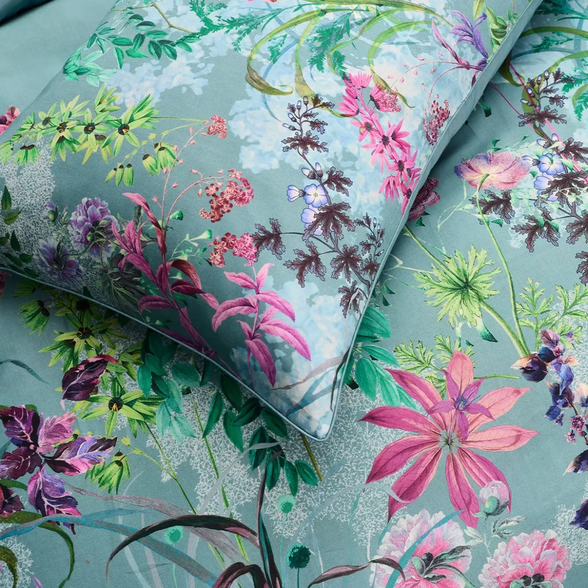 Lot h.couette +taies satin de coton 90 fils/cm² 115 g/m² imprimé bleu violet Ombres boisees givre