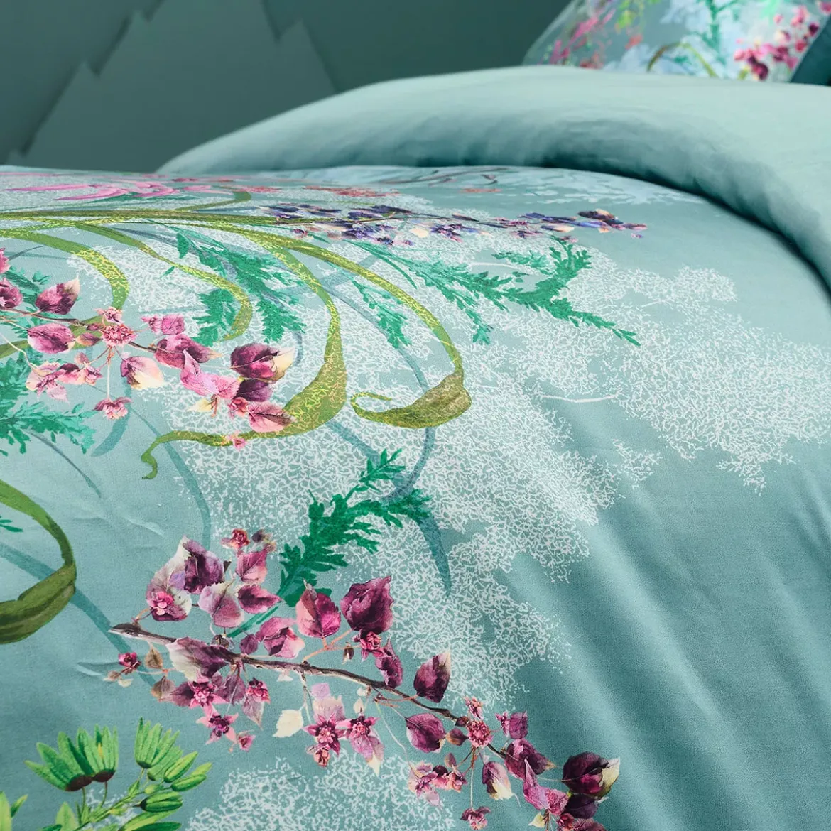Lot h.couette +taies satin de coton 90 fils/cm² 115 g/m² imprimé bleu violet Ombres boisees givre