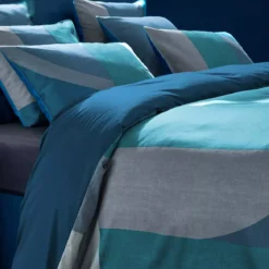 Lot h.couette +taies satin de coton imprimé bleu canard Livio petrole
