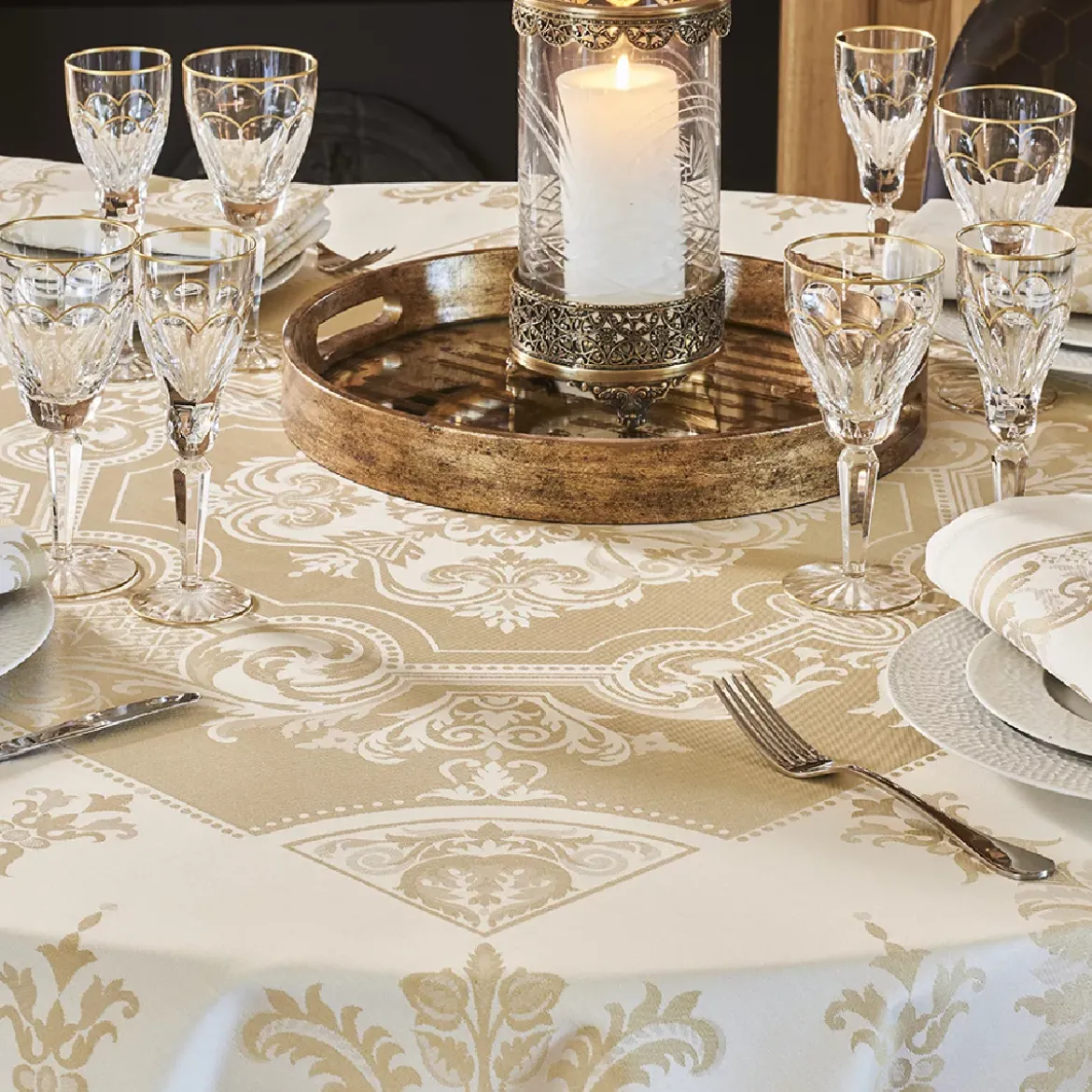 Nappe coton mélangé antitache motif jacquard beige Eleonore dore