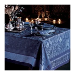 Nappe coton mélangé antitache motif jacquard bleu Persina crepuscule
