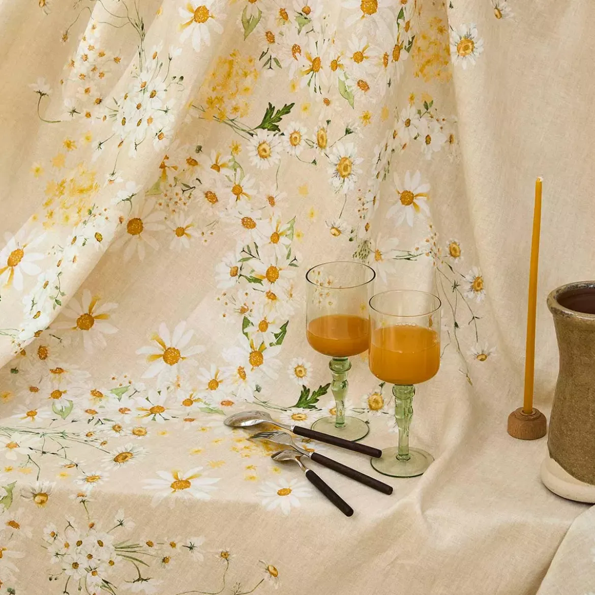 Nappe lin & coton lavé 150 g/m² imprimé jaune beige Daisy chanvre