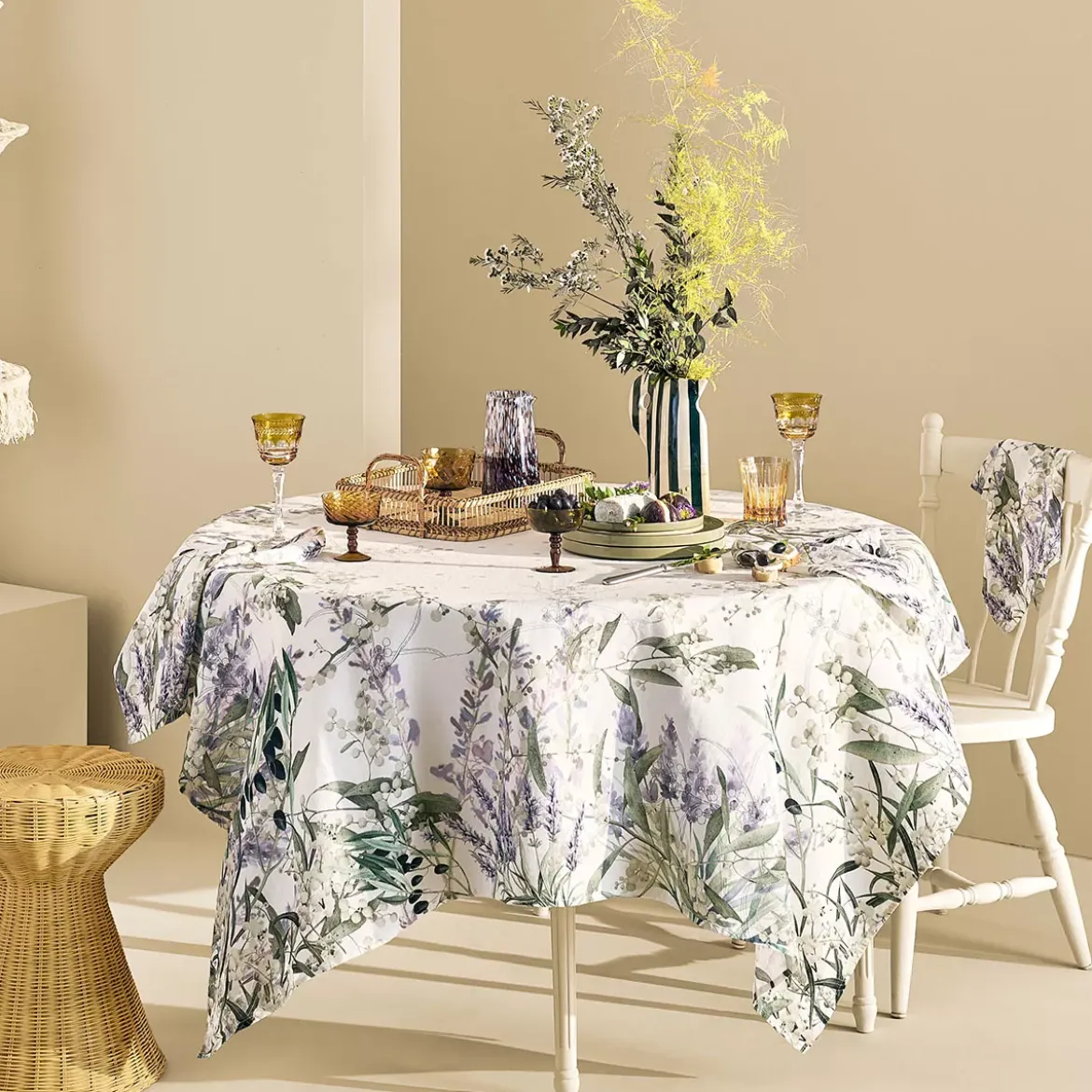 Nappe lin & coton lavé 150 g/m² imprimé violet Parfum de lavande mauve