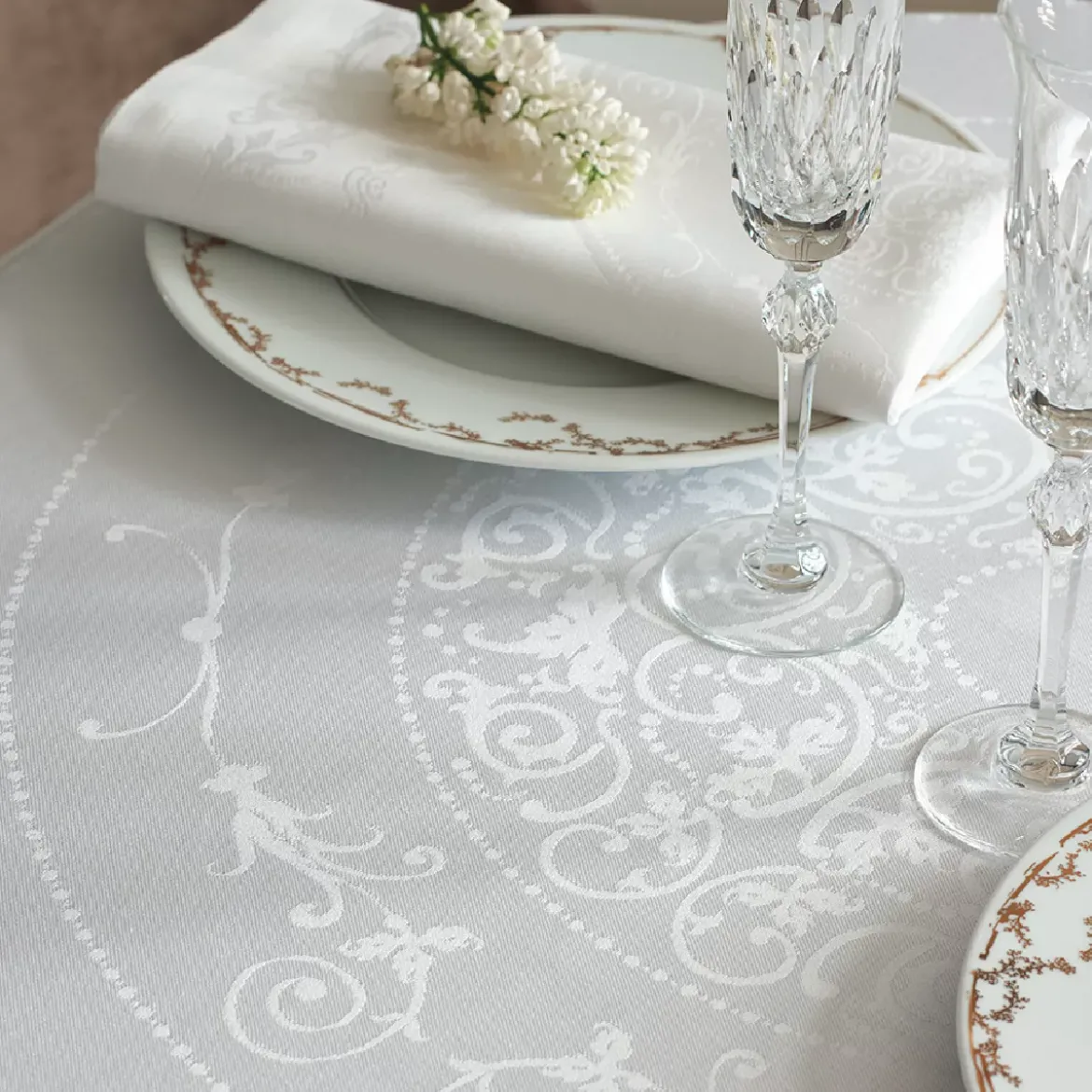 Nappe pur coton antitache motif jacquard blanc Comtesse blanc
