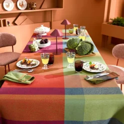 Nappe pur coton enduit 220 g/m² motif jacquard vert orange Mille baies shetland