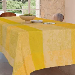 Nappe pur coton enduit motif jacquard jaune Mille esprit jardin solaire