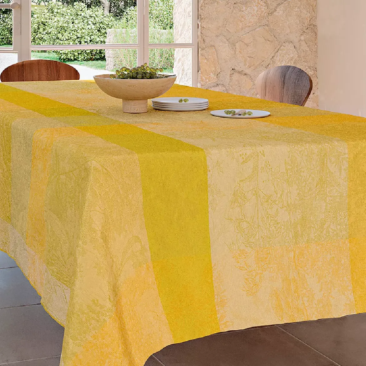 Nappe pur coton enduit motif jacquard jaune Mille esprit jardin solaire