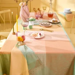 Nappe pur coton 205 g/m² motif jacquard rose jaune Mille empreintes pastel