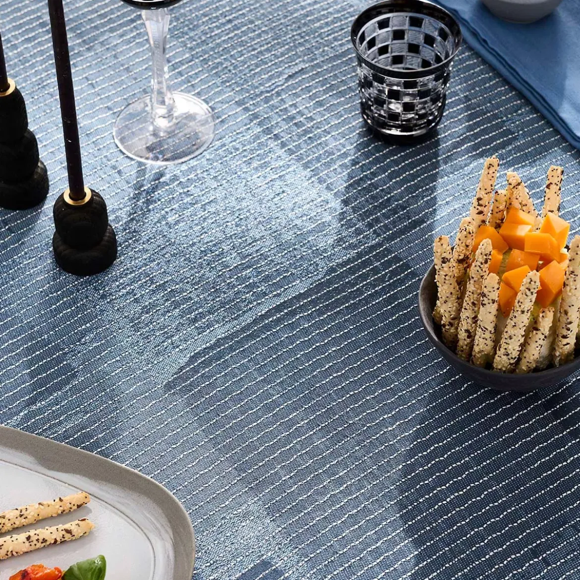 Nappe pur coton lavé motif jacquard bleu Denim indigo