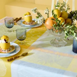Nappe pur coton motif jacquard jaune vert Mille lieues aube