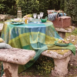 Nappe pur coton motif jacquard vert Mille petales chlorophylle