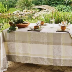 Nappe pur coton motif jacquard beige Mille dentelles naturel