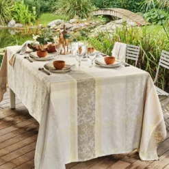 Nappe pur coton motif jacquard beige Mille dentelles naturel