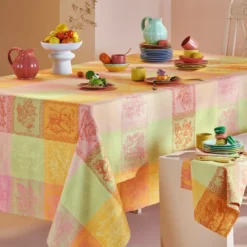 Nappe pur coton motif jacquard multicolore Mille abecedaire chatoyant