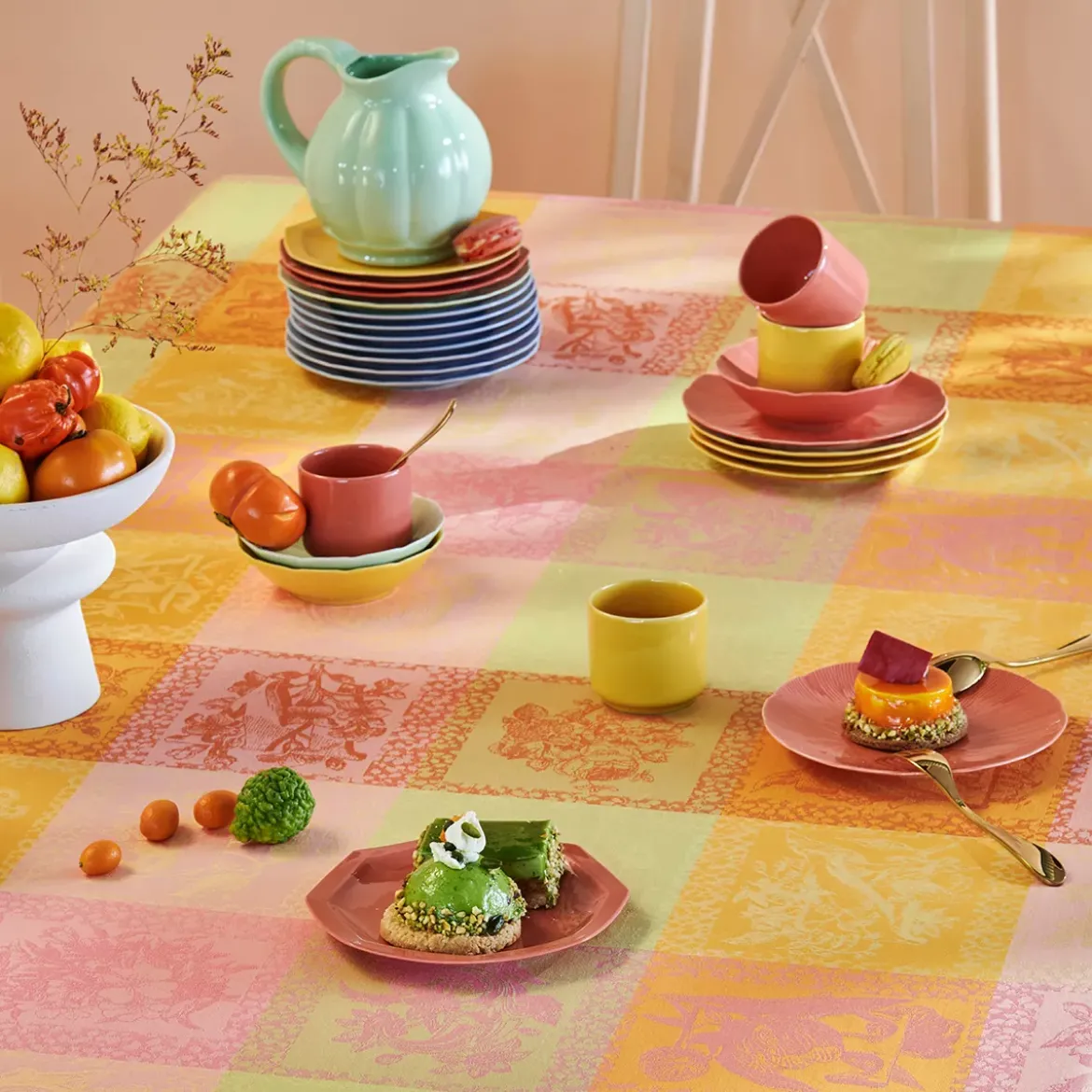 Nappe pur coton motif jacquard multicolore Mille abecedaire chatoyant