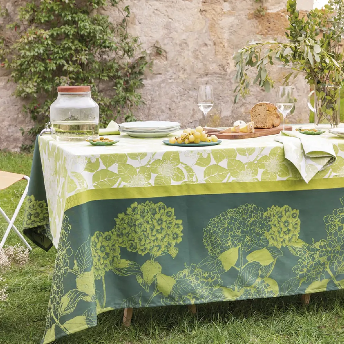 Nappe pur coton motif jacquard vert Mille hortensias vert
