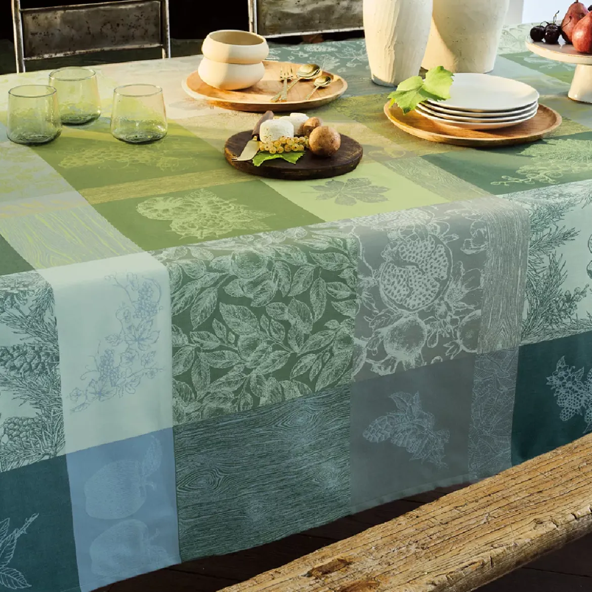 Nappe pur coton motif jacquard vert Mille bois d'automne mousse