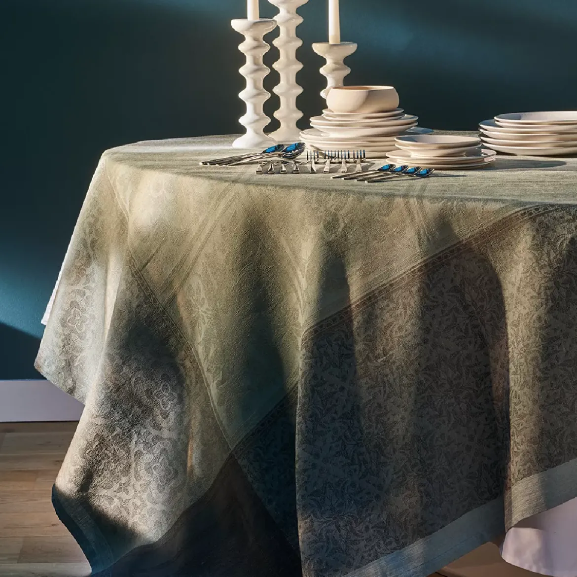 Nappe pur lin motif jacquard vert Harmonie opaline