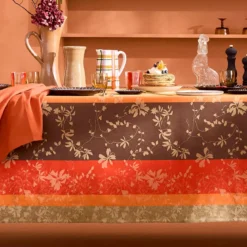 Nappe sur mesure pur coton enduit 220 g/m² motif jacquard orange marron Mille lierres automne