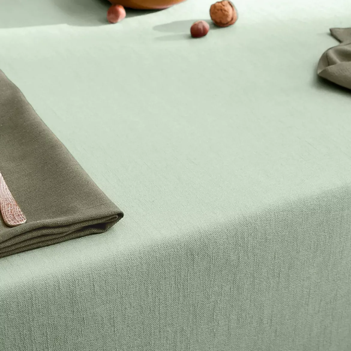 Nappe sur mesure pur coton 155 g/m² motif jacquard vert Bastide celadon