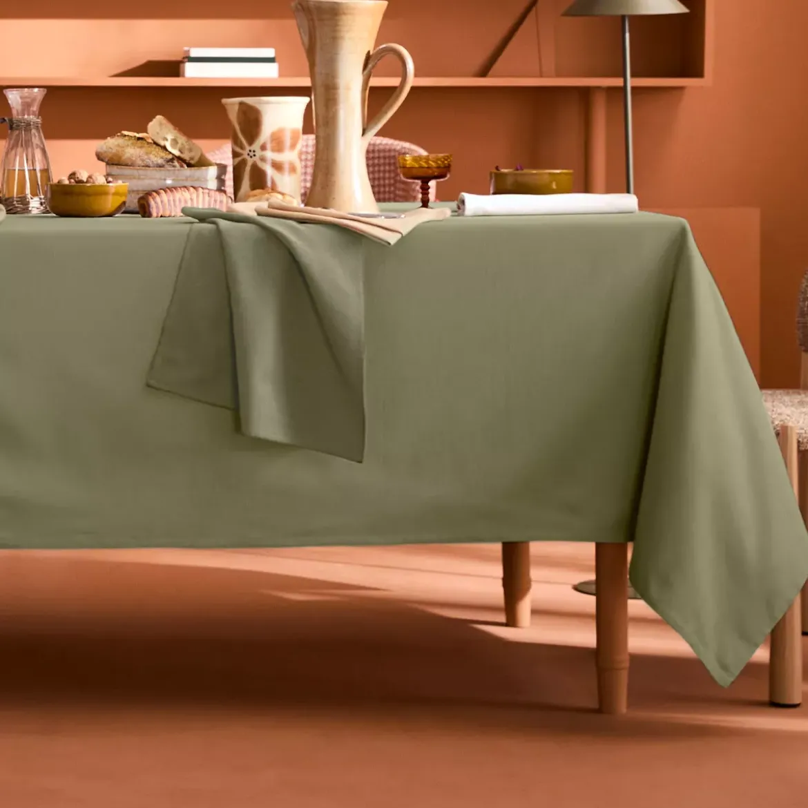 Nappe sur mesure pur coton 155 g/m² motif jacquard vert Bastide kaki