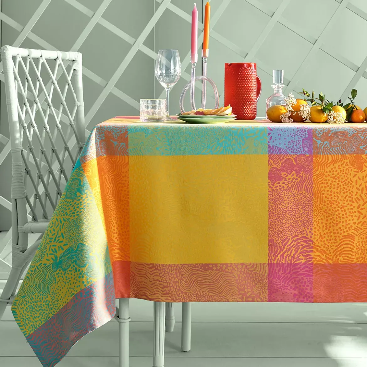 Nappe sur mesure pur coton motif jacquard bleu jaune orange Mille vagues exotique