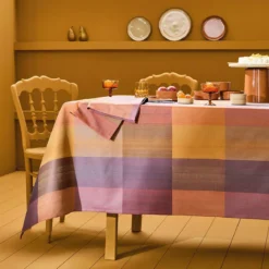 Nappe sur mesure pur coton motif jacquard violet Mille ecossais velvet